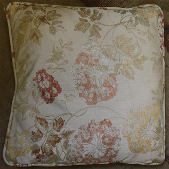Floral curtains & cushions